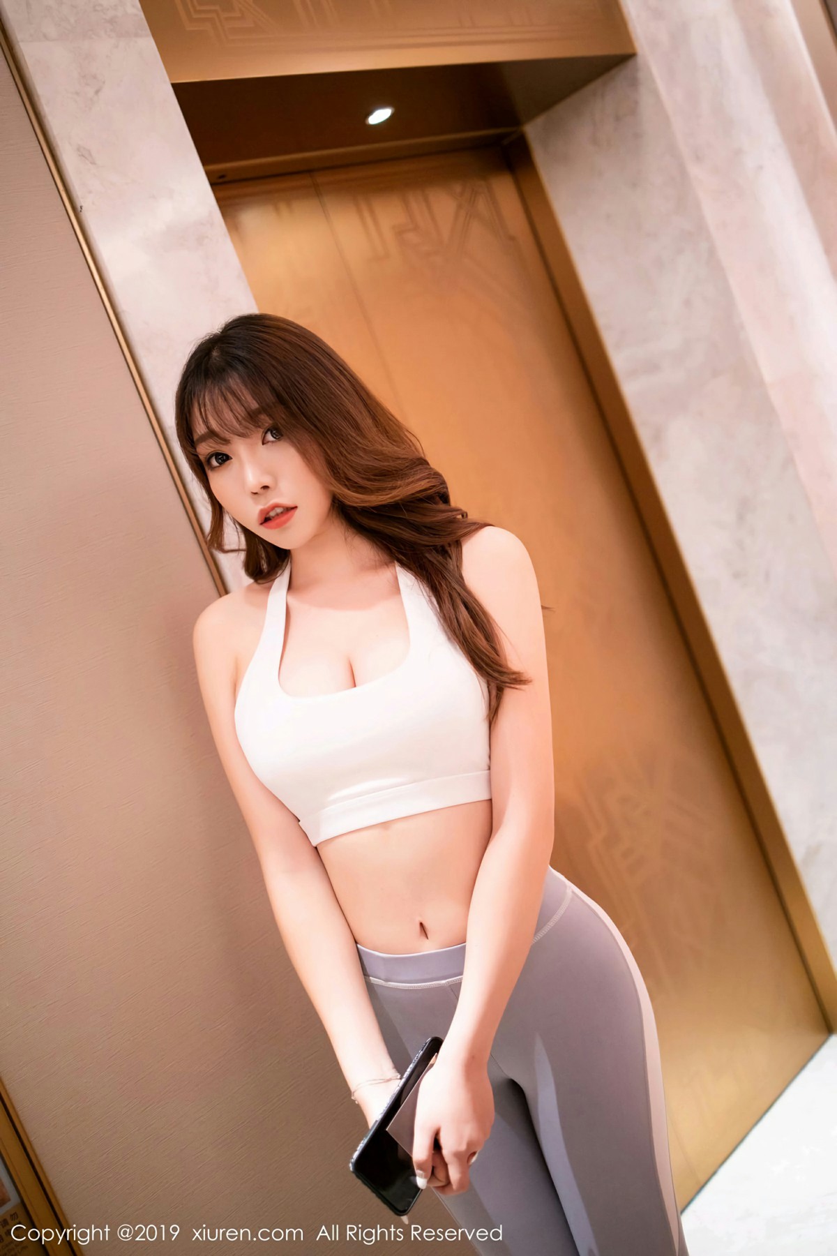 [XiuRen秀人网]2019.07.24 No.1569 芝芝Booty